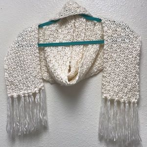 Capelli New York Crocheted Off White Soft Acrylic Winter Scarf with Fringe